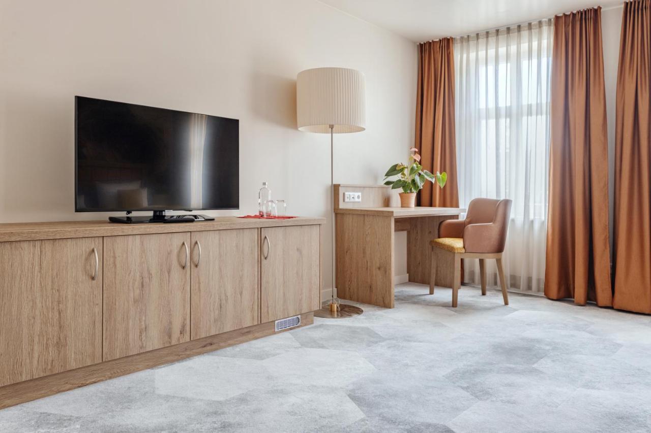 Hotel & Restaurant Roedersaal Grossrohrsdorf 외부 사진